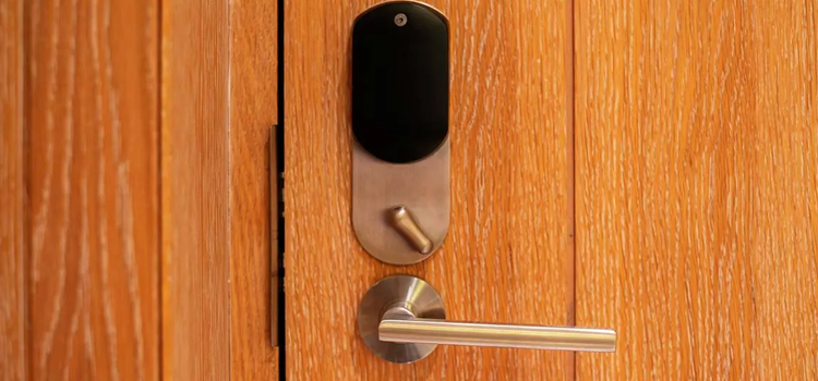 Automatic Locking Door Knob Porterville
